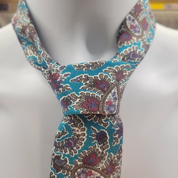 CHRISTIAN DIOR TIE 100% SILK NECKTIE BLUE / TEAL - Picture 1 of 7